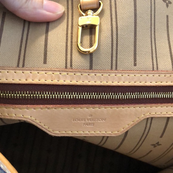 W/ TAG 🌼🌼 DISCONTINUED 🌼🌼 Louis Vuitton Delightful GM - Picture 12 of 16